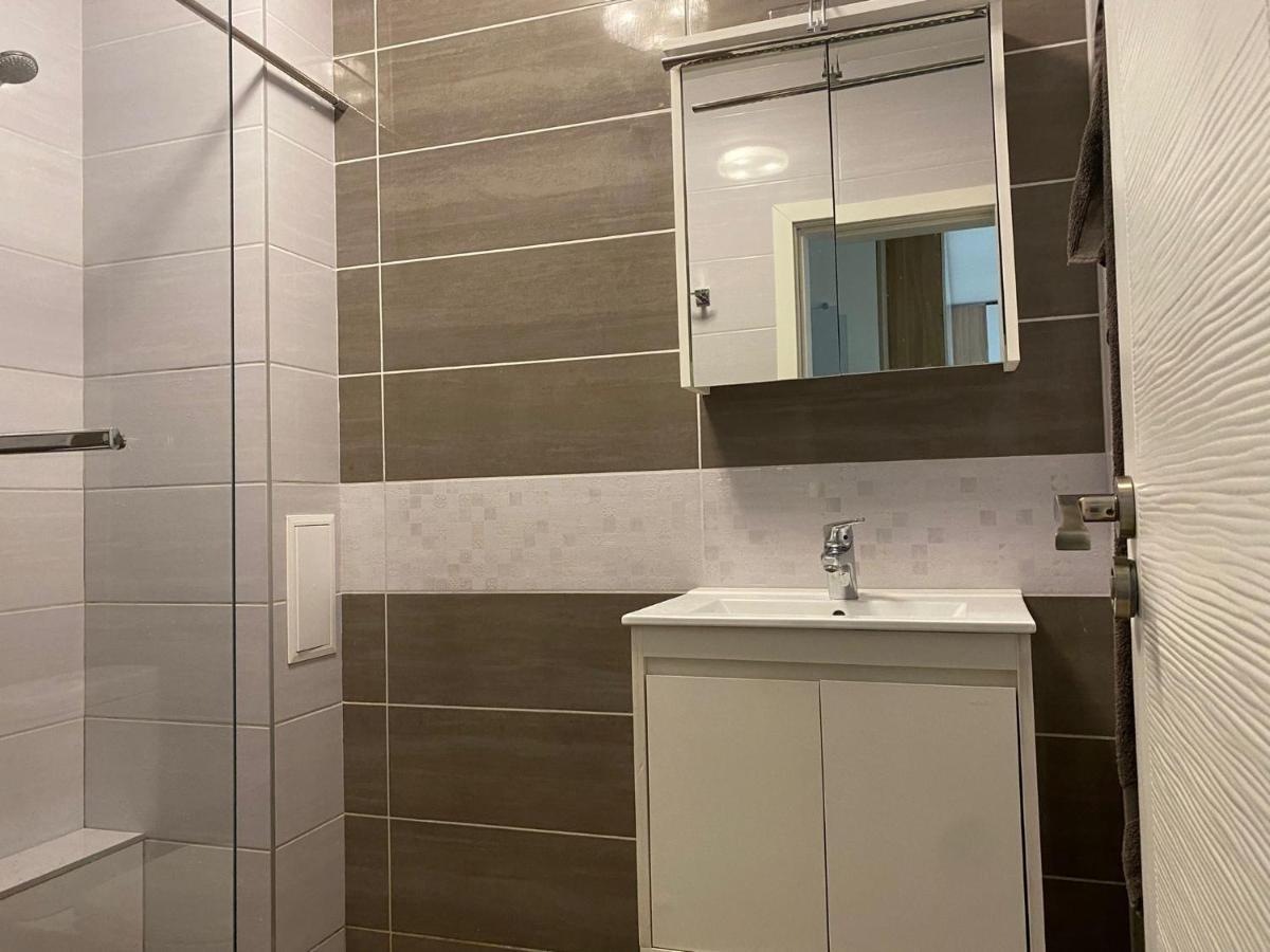 Brand New Apartment With Outdoor Swimming Pool Βάρνα Εξωτερικό φωτογραφία
