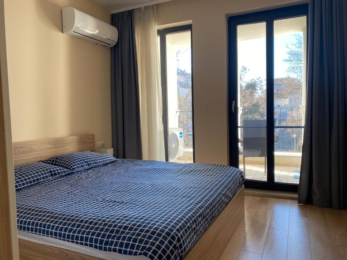 Brand New Apartment With Outdoor Swimming Pool Βάρνα Εξωτερικό φωτογραφία
