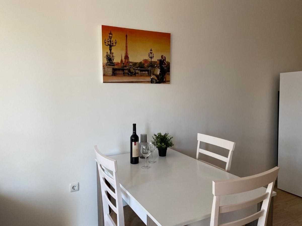 Brand New Apartment With Outdoor Swimming Pool Βάρνα Εξωτερικό φωτογραφία