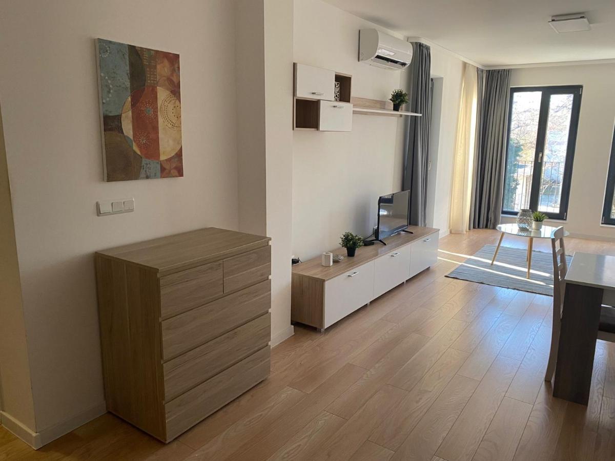 Brand New Apartment With Outdoor Swimming Pool Βάρνα Εξωτερικό φωτογραφία